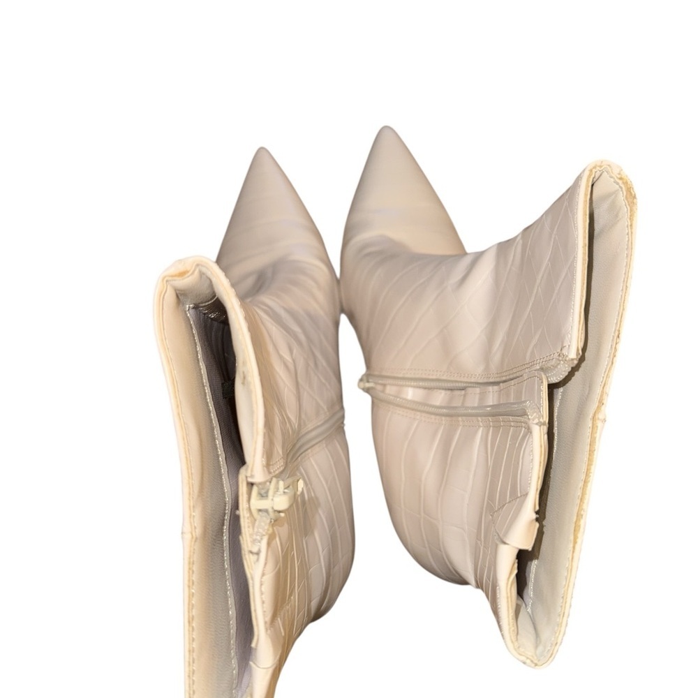 Express Ivory Croc-Patterned Stilettos - Picture 5 of 6